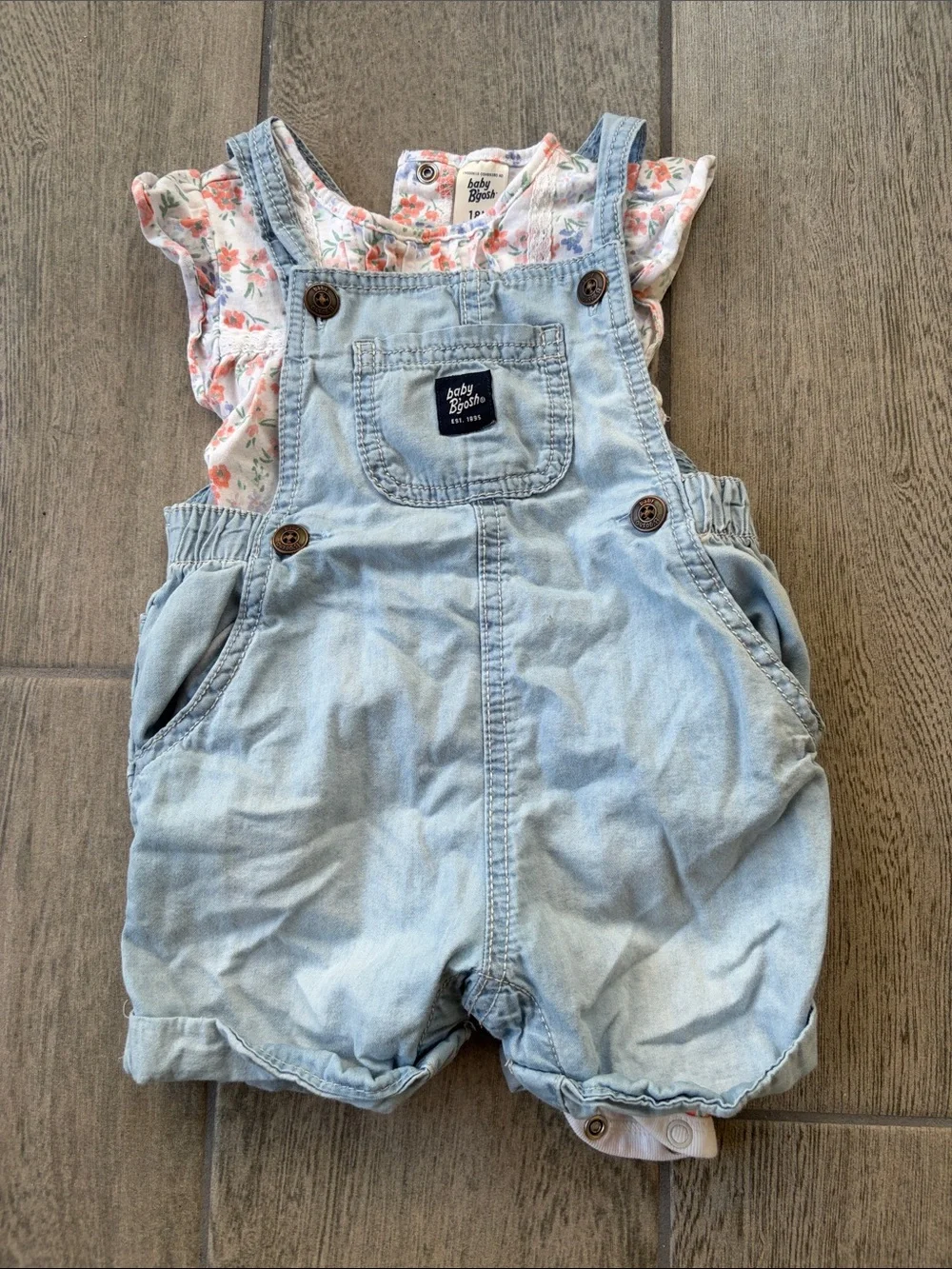 OshKosh B'gosh Light Blue Denim Short Overalls with Floral Tee